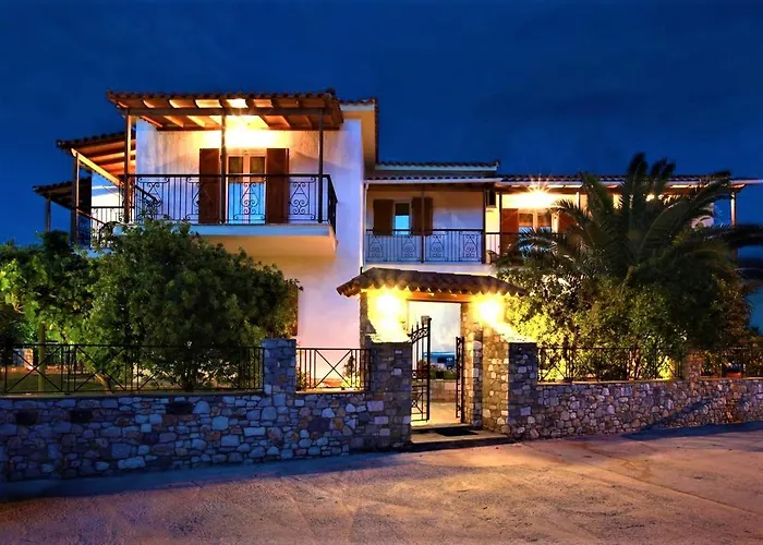 Aparthotel Pavlos Maria Skiathos Town