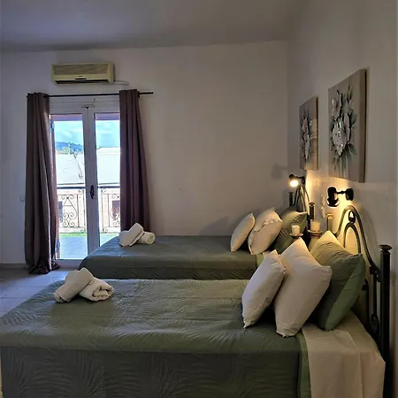 Pavlos Maria Apartahotel *