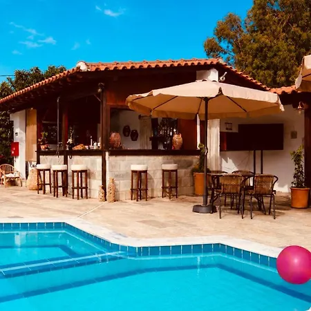 Pavlos Maria 公寓式酒店 *